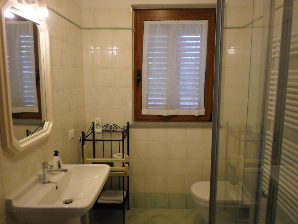 I 3 Cipressi Villa Chiassa Superiore Szoba fotó