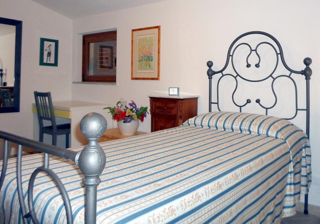 I 3 Cipressi Villa Chiassa Superiore Szoba fotó